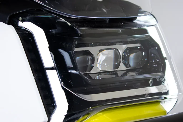 SBM-400ss-Iluminacao-2-768x512.webp